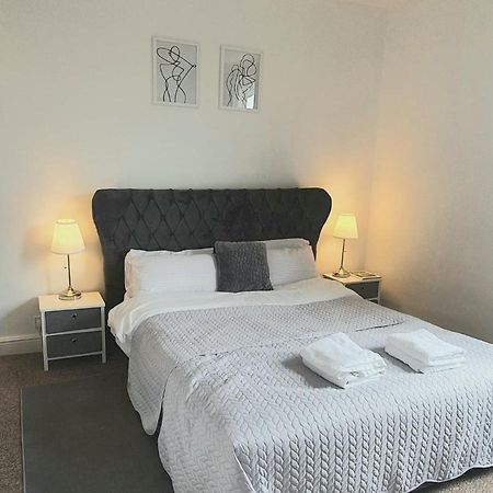 Horner House - Carlton&Co Apartments Йорк Екстериор снимка