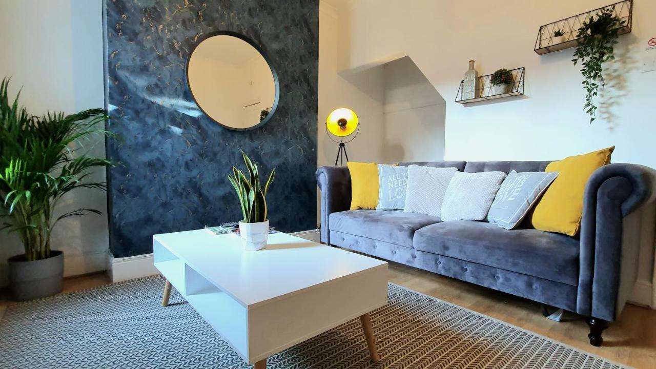 Horner House - Carlton&Co Apartments Йорк Екстериор снимка