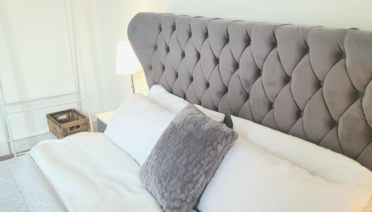 Horner House - Carlton&Co Apartments Йорк Екстериор снимка